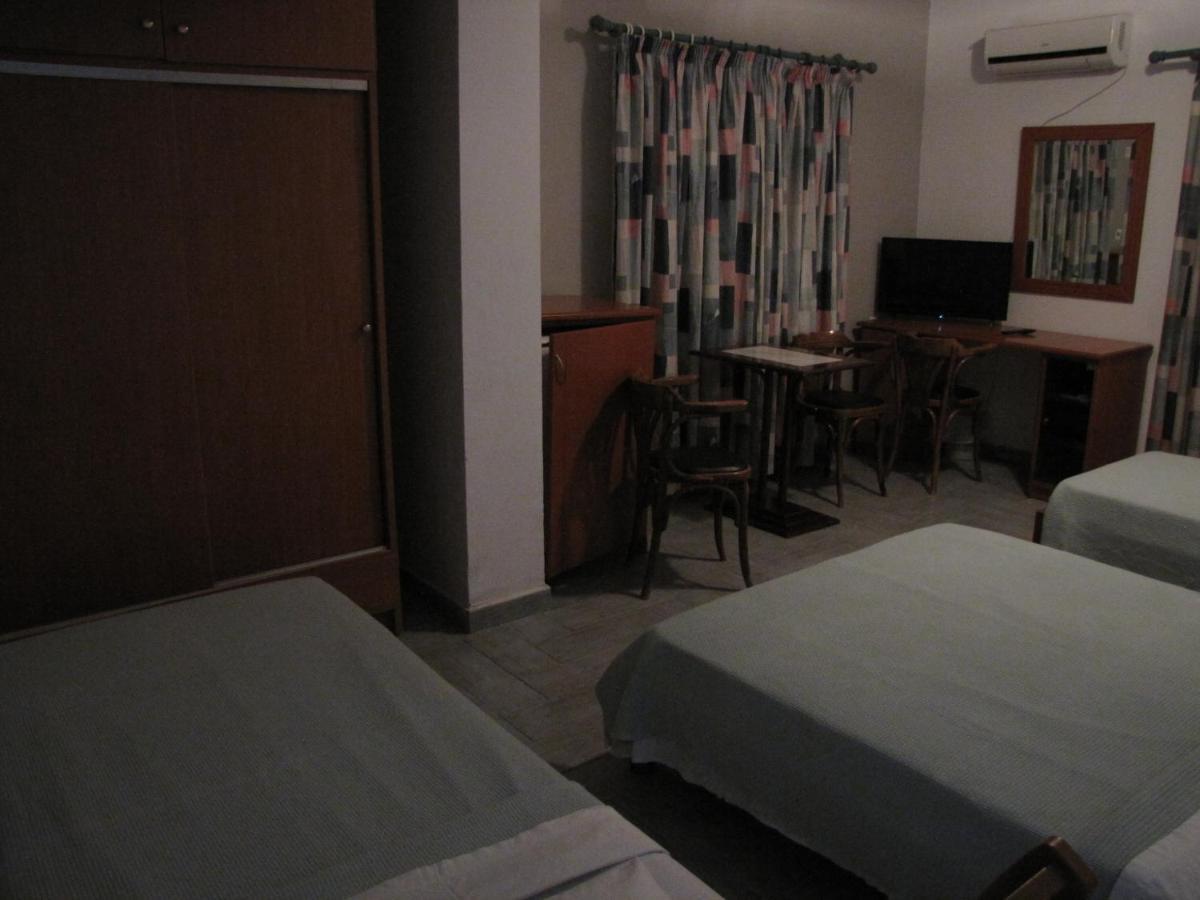 Hotel Hlidi Kókkinon Nerón エクステリア 写真