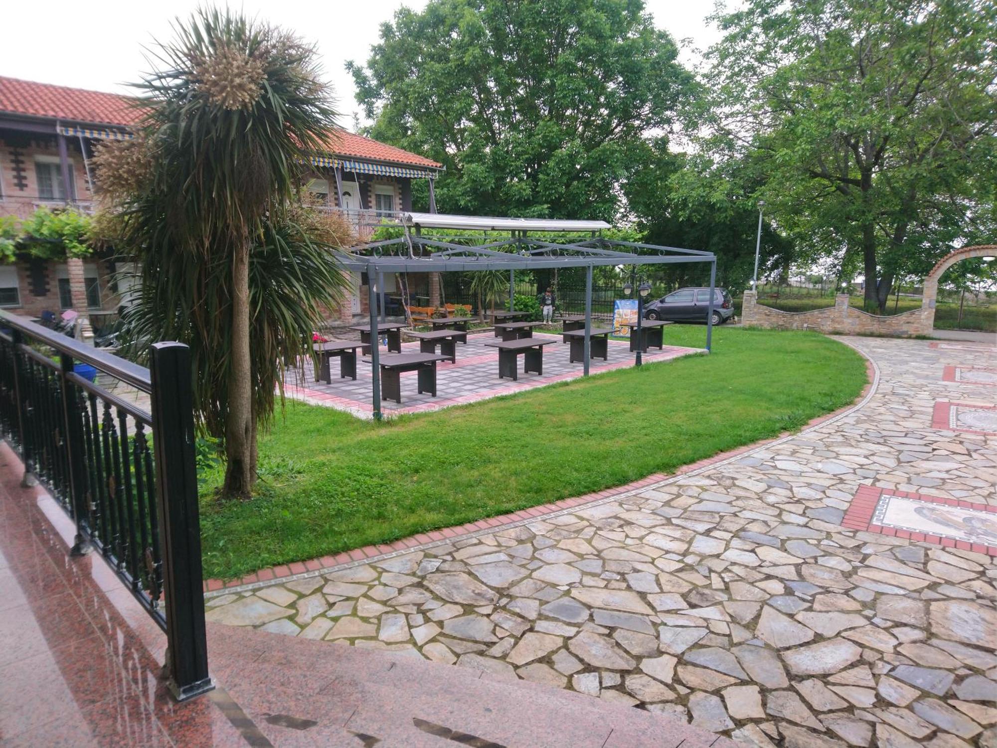 Hotel Hlidi Kókkinon Nerón エクステリア 写真